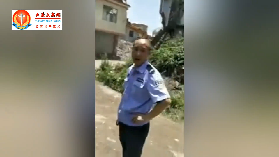 四川夫妻财产被哄抢  十年遭遇二次强拆.png